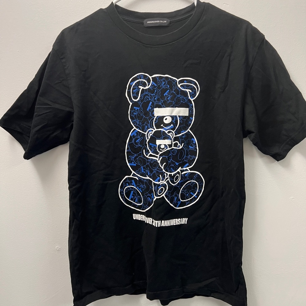 UNDERCOVER 30TH ANNIVERSARY BEAR T SHIRT